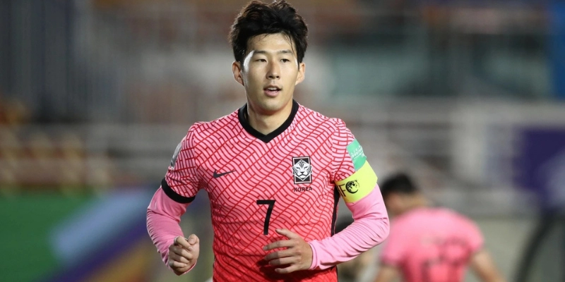 Top 10 Cầu Thủ Châu Á Chuyển Nhượng Đắt Nhất