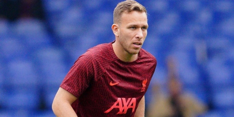 Kỷ Lục Chuyển Nhượng Của Arthur Melo