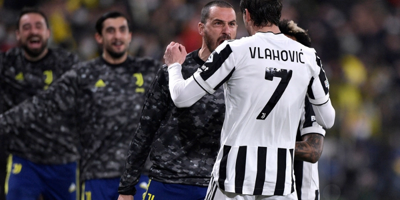 Kỷ Lục Chuyển Nhượng Của Dušan Vlahović