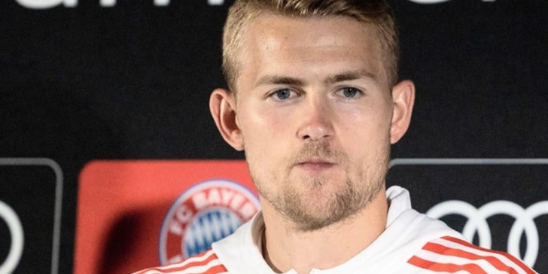 Kỷ Lục Chuyển Nhượng Của Matthijs De Ligt
